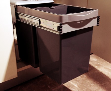 Pull-out Bin